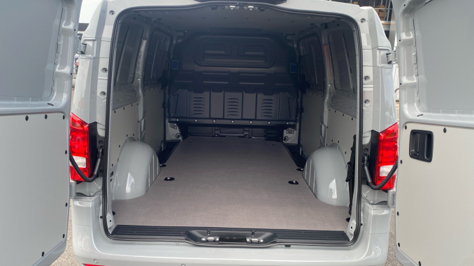 Mercedes-Benz Vito L2 Diesel Rwd 116CDI Select Van 9G-Tronic - Image 17